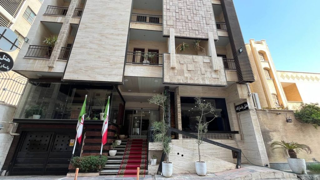 تصویر کاور محصول را بارگذاری نمائید